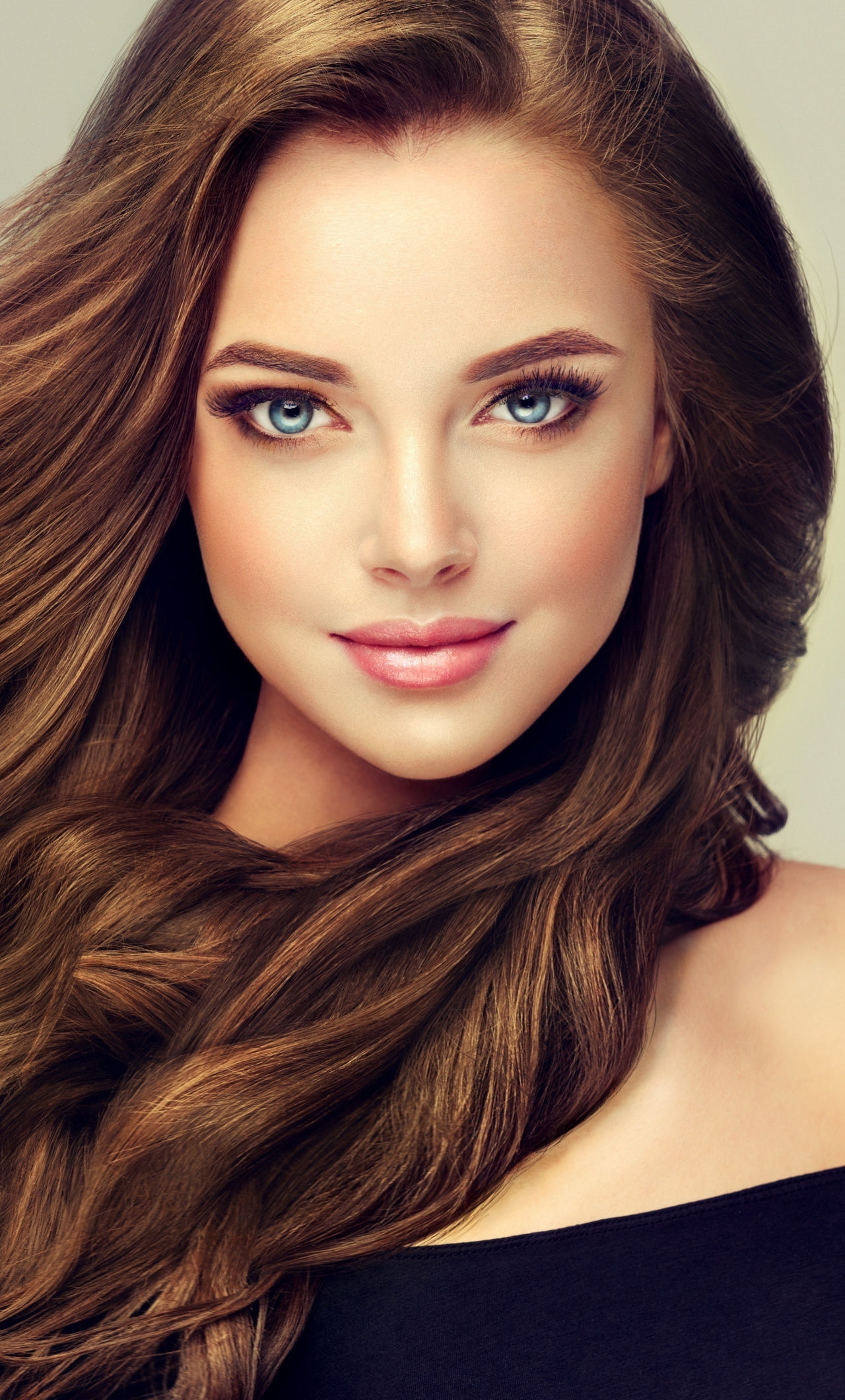 Beautiful, Girl, Model, Juicy Lips, Brunette, Wallpaper - Wavy Hair - HD Wallpaper 