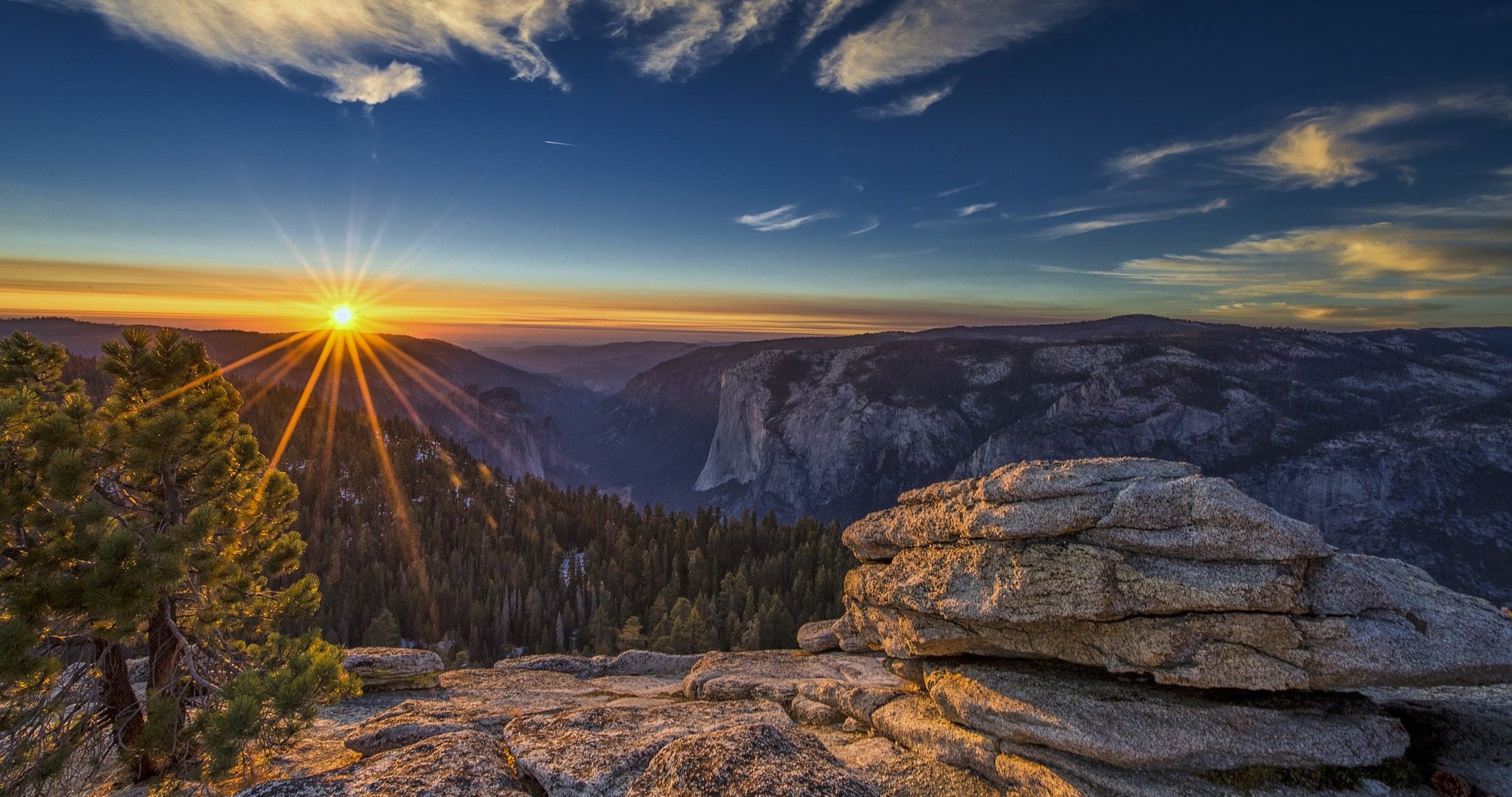 Yosemite National Park Sun - HD Wallpaper 