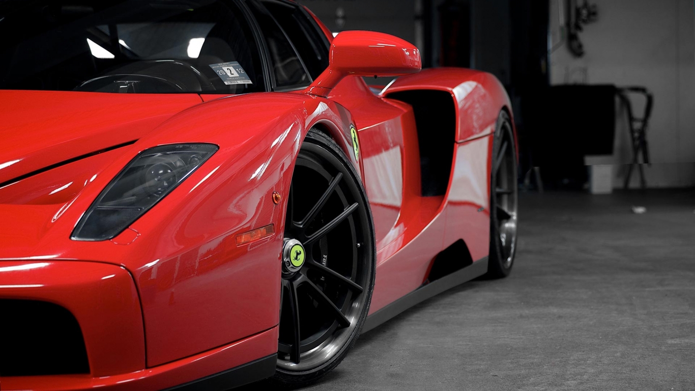 Ferrari Enzo - HD Wallpaper 