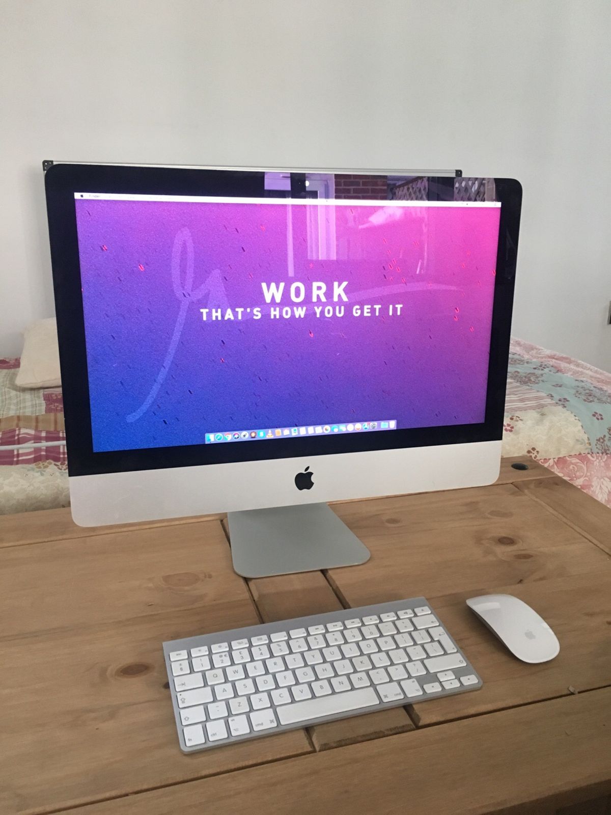 Very Well Kept Imac For Sale - Desktop Computer - HD Wallpaper 