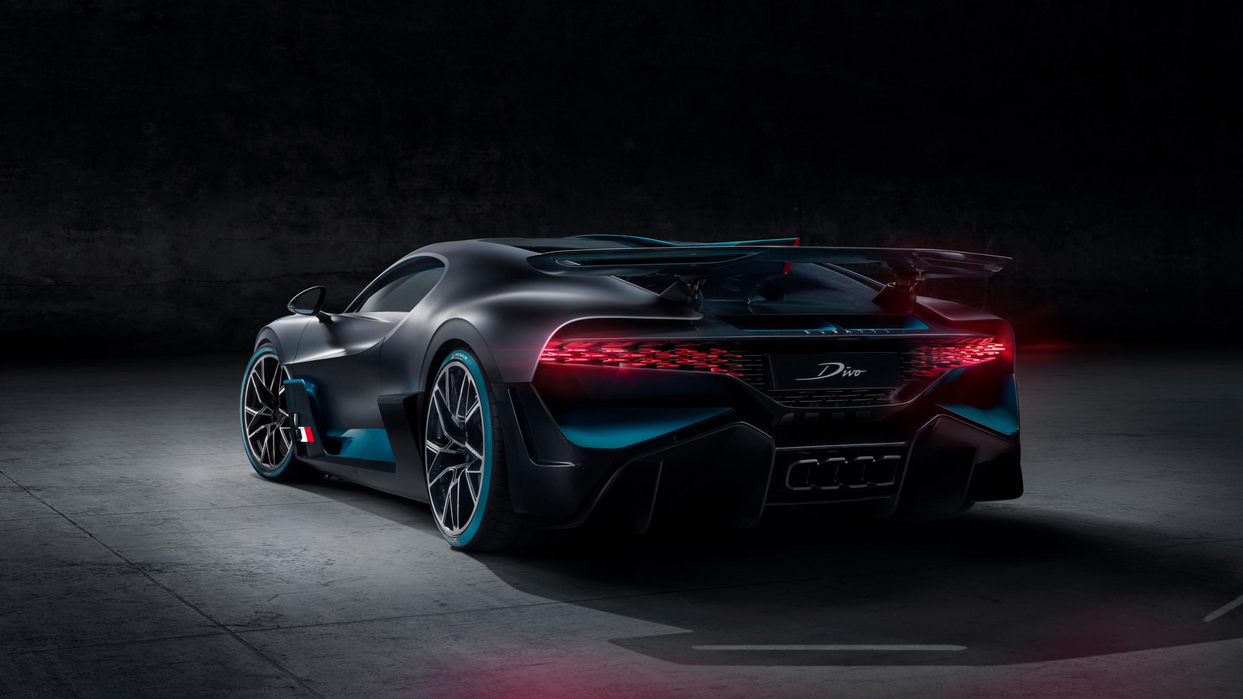 Bugatti Divo Wallpaper Hd - HD Wallpaper 