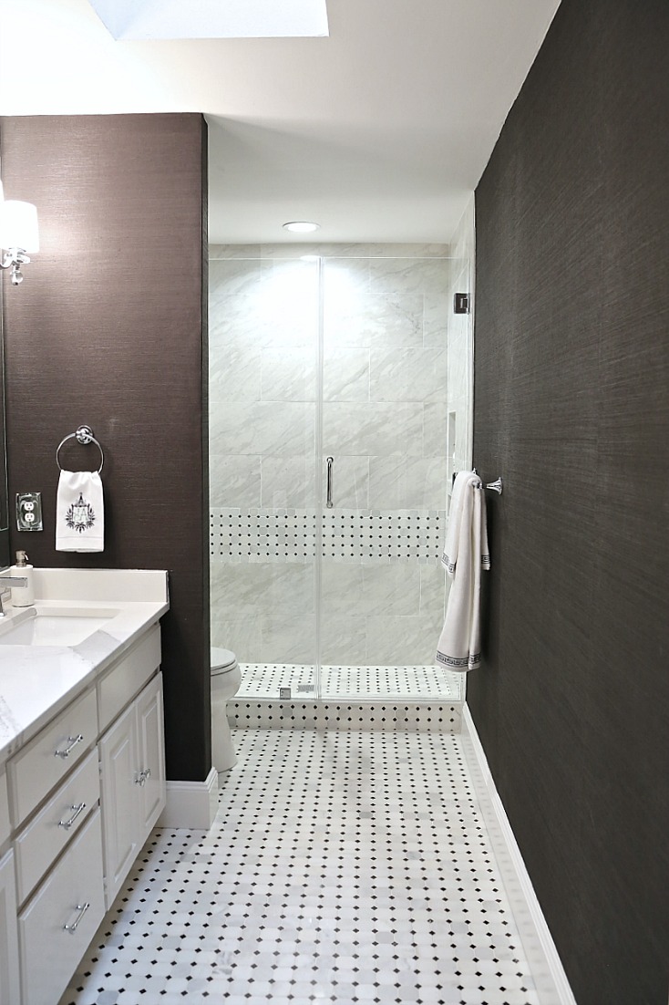 Black Grasscloth Wallpaper And Marble Mosaic Tiles Marble Bathroom