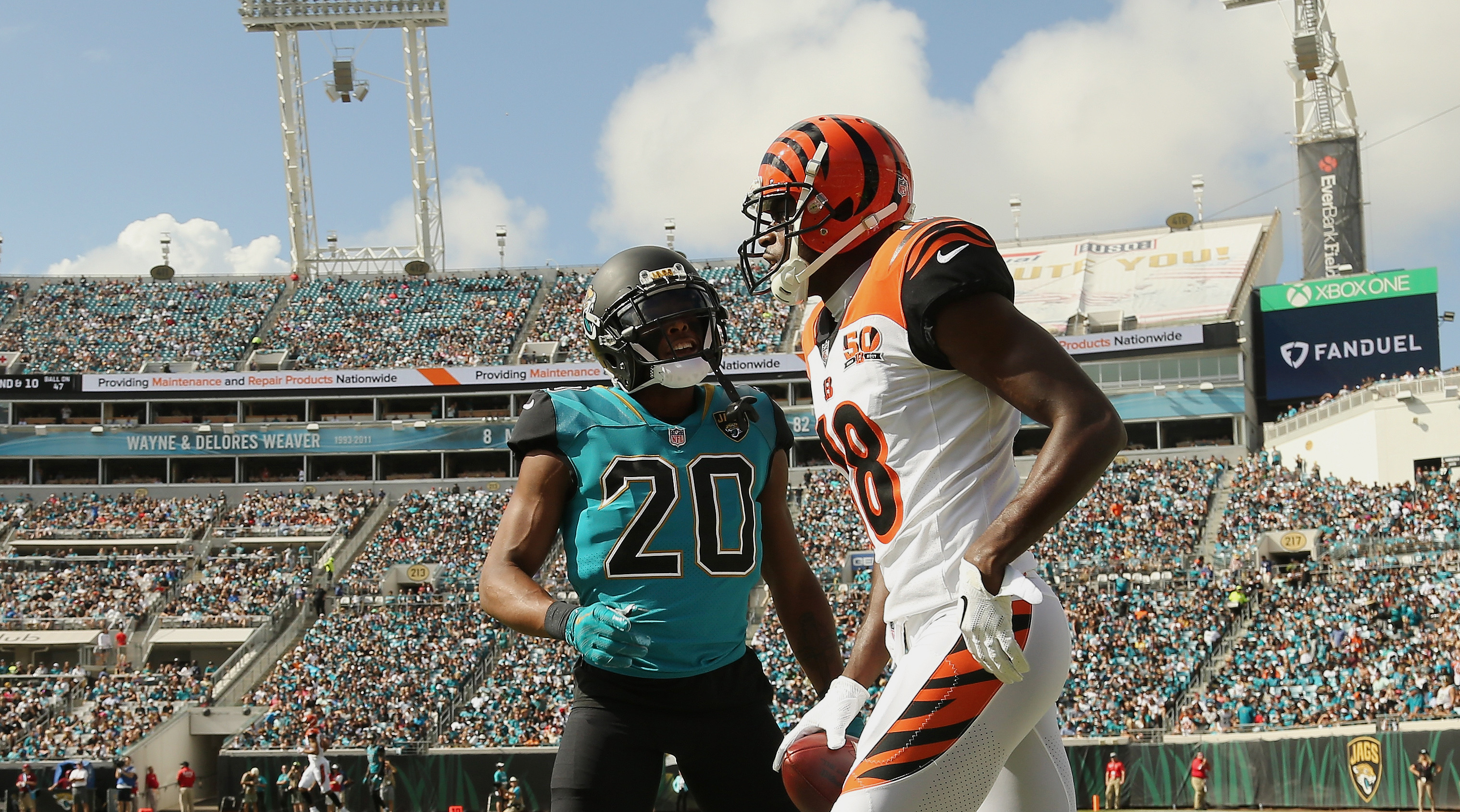 Aj Green Vs Jalen Ramsey Gif - HD Wallpaper 