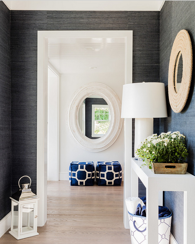 Grasscloth Wallpaper In Foyer - HD Wallpaper 