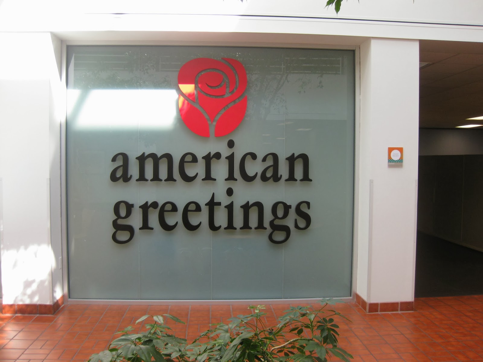 Signage - HD Wallpaper 