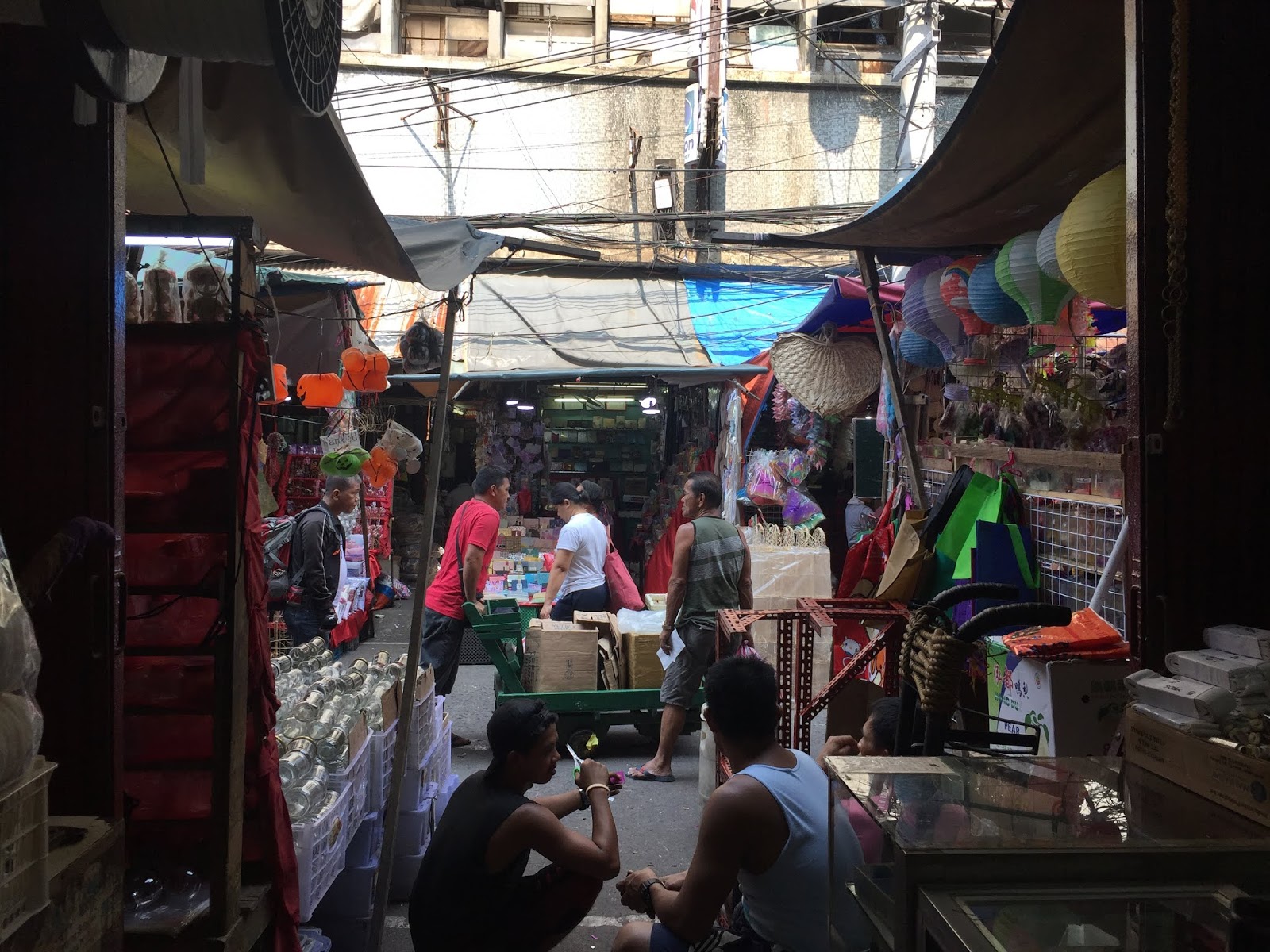 Bazaar - HD Wallpaper 