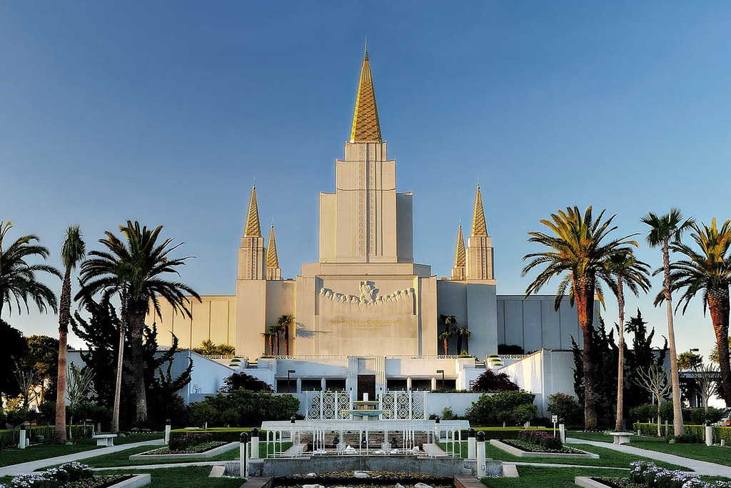 Oakland California Temple - HD Wallpaper 