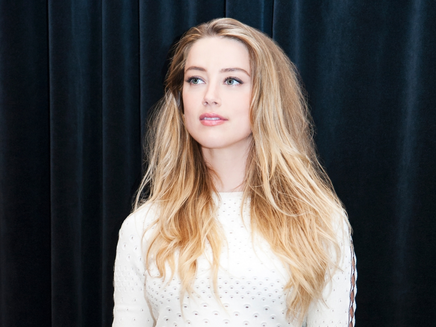 Beautiful, Long Hair, Amber Heard, Wallpaper - Amber Heard Blonde - HD Wallpaper 