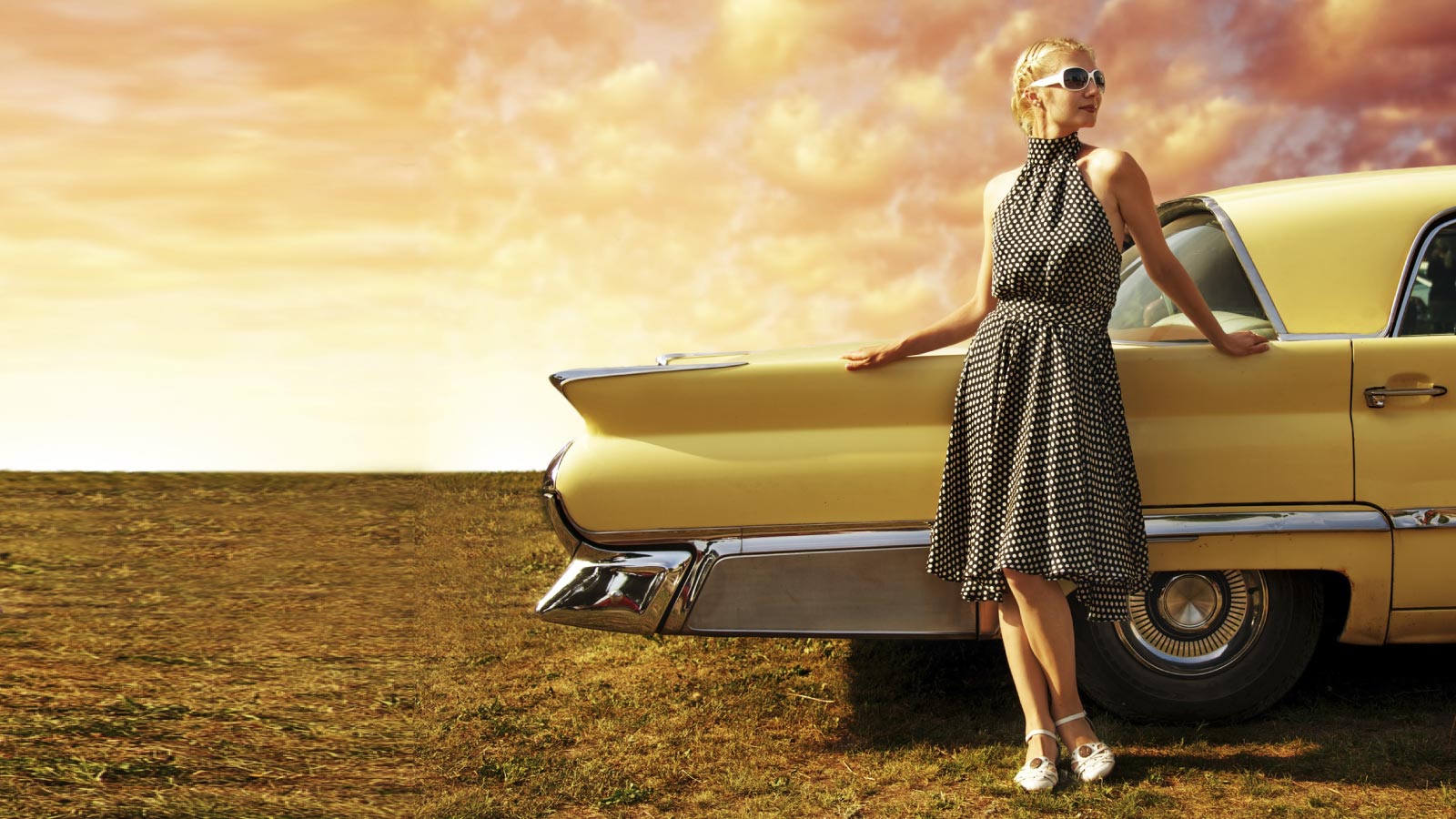 A Fashion Dressed Girl From The 1950s And Vintage Car - Royalty Free Images 1950's - HD Wallpaper 