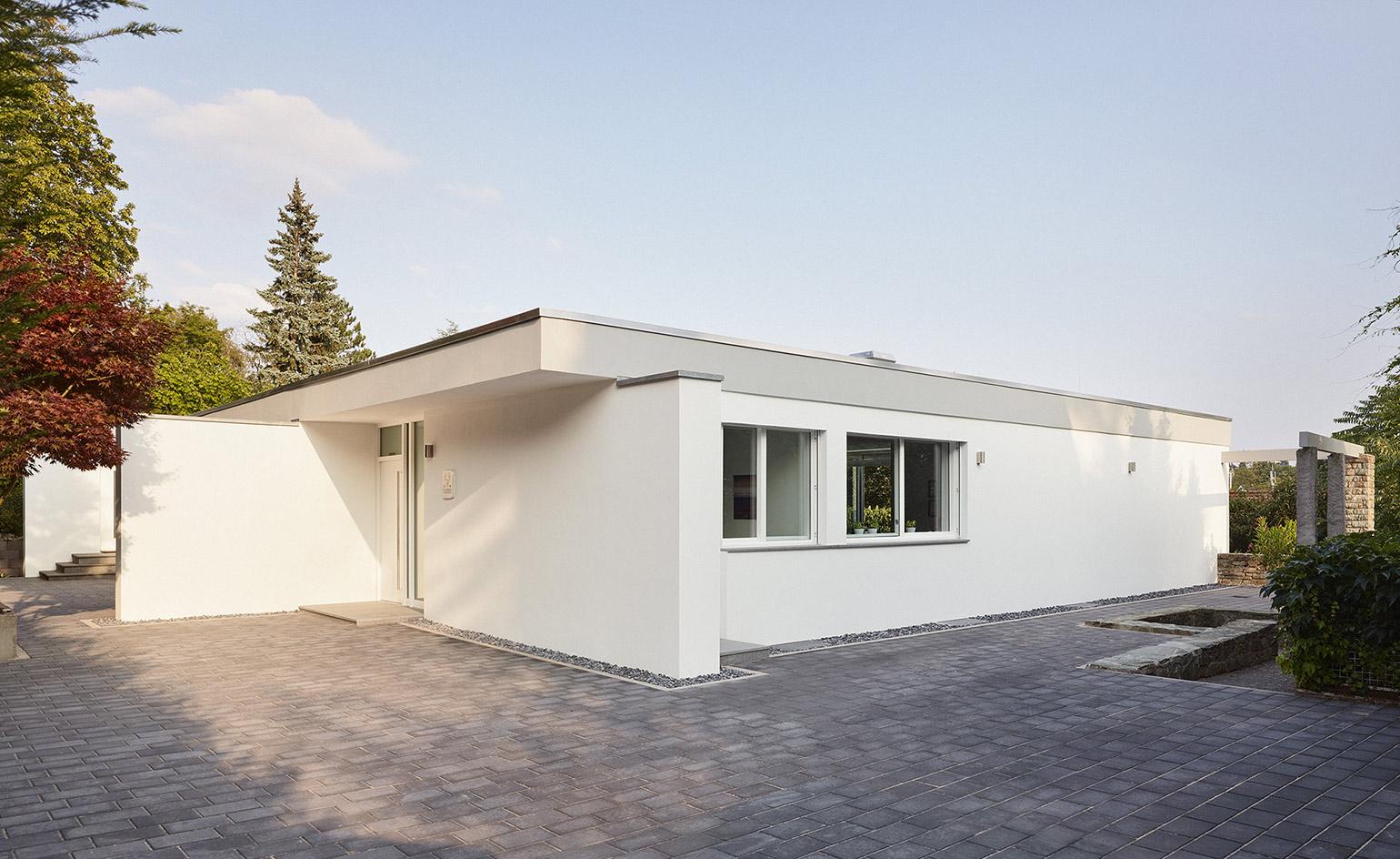 Marcel Breuer Style House - HD Wallpaper 