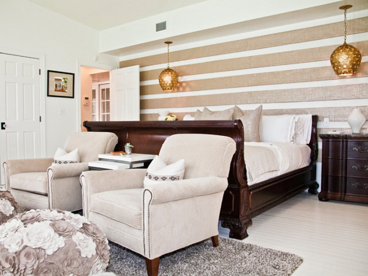 Metallic Grasscloth Wall Covering Wallpaper Bedroom - Wall - HD Wallpaper 