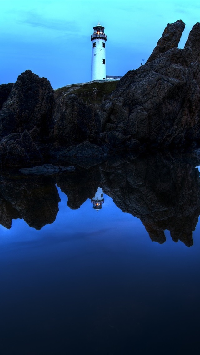 Iphone Wallpaper Fanad Head Lighthouse, Ireland, Night - Lighthouse Ireland At Night - HD Wallpaper 
