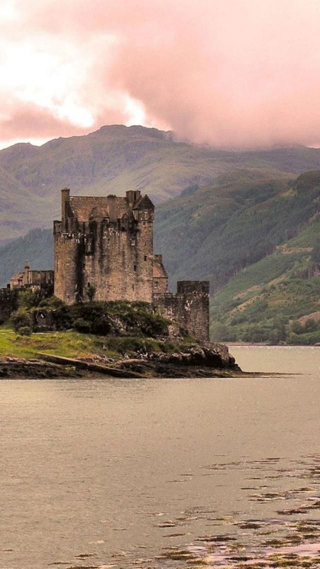 Eilean Donan Castle - HD Wallpaper 