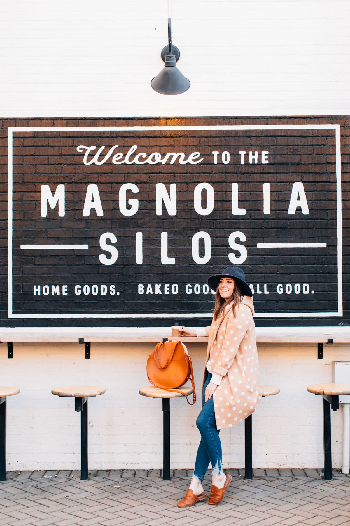 Texas Monthly Magnolia Silos By Top Houston Lifestyle - Magnolia Silos Sign - HD Wallpaper 