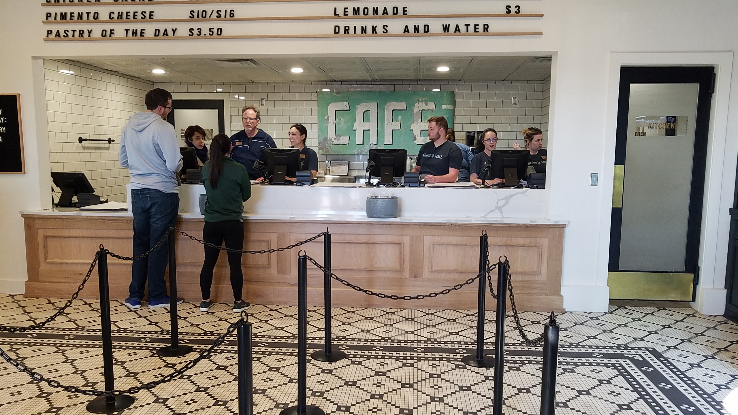 Magnolia Table Waco - HD Wallpaper 