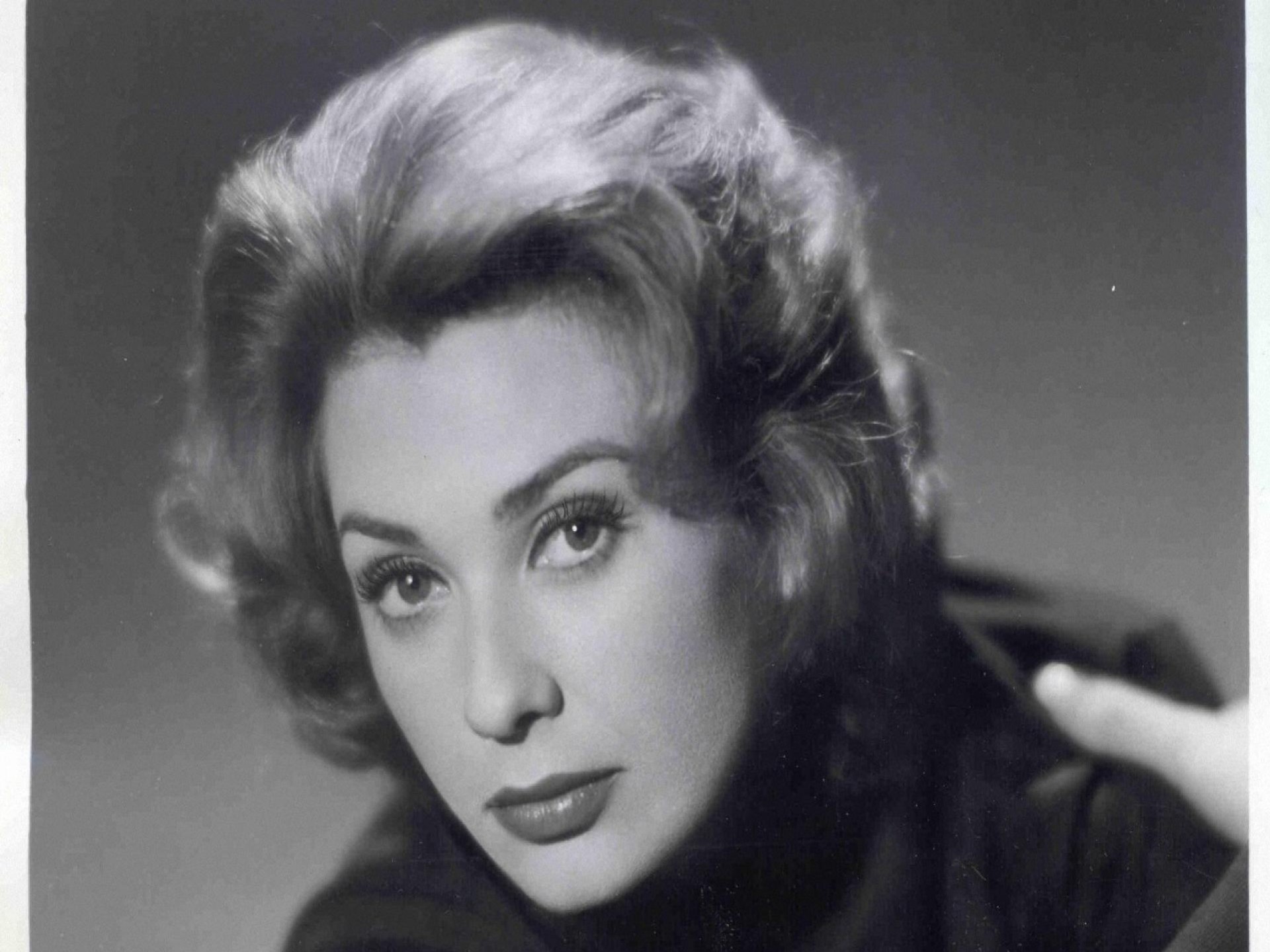 Joanne Dru 01 Wallpaper - Norma Crane - HD Wallpaper 