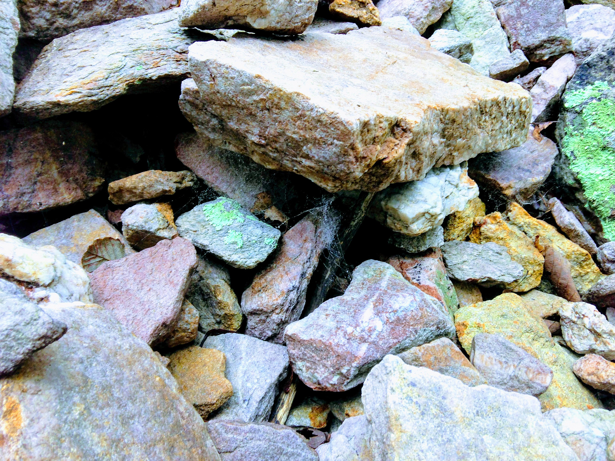 Boulder - HD Wallpaper 