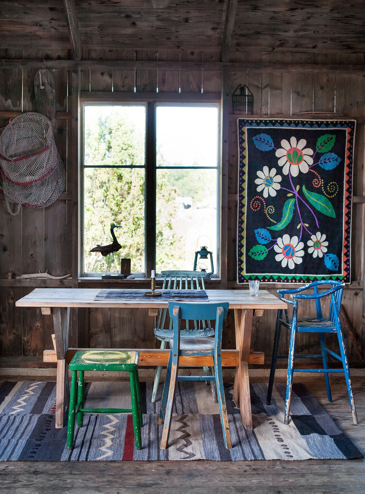Dala Horses In A Scandinavian Dining Space - Traditional Nordic Interior Design - HD Wallpaper 
