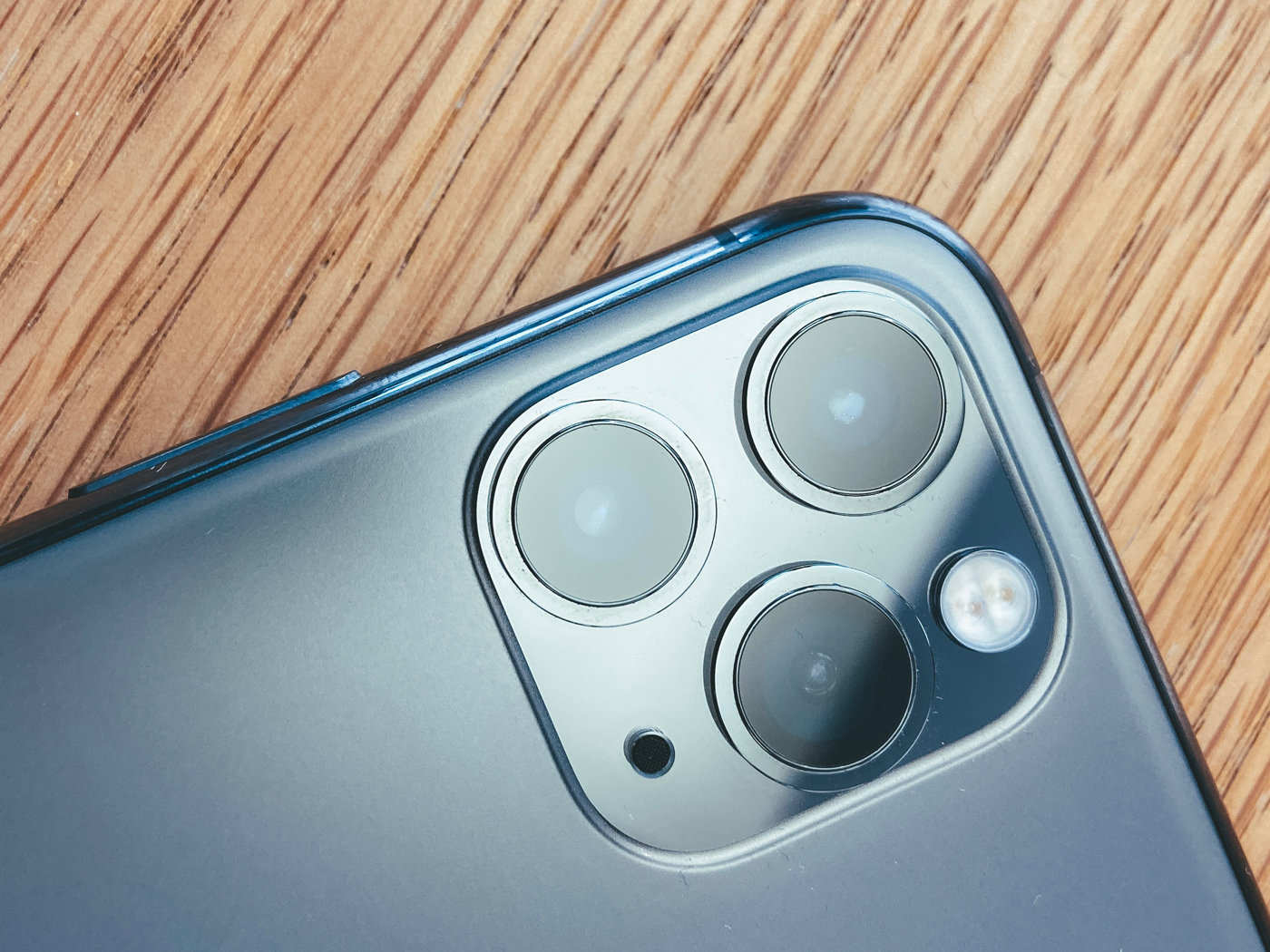 The Rear Camera Of An Iphone 11 Pro - Apple Iphone 11 - HD Wallpaper 