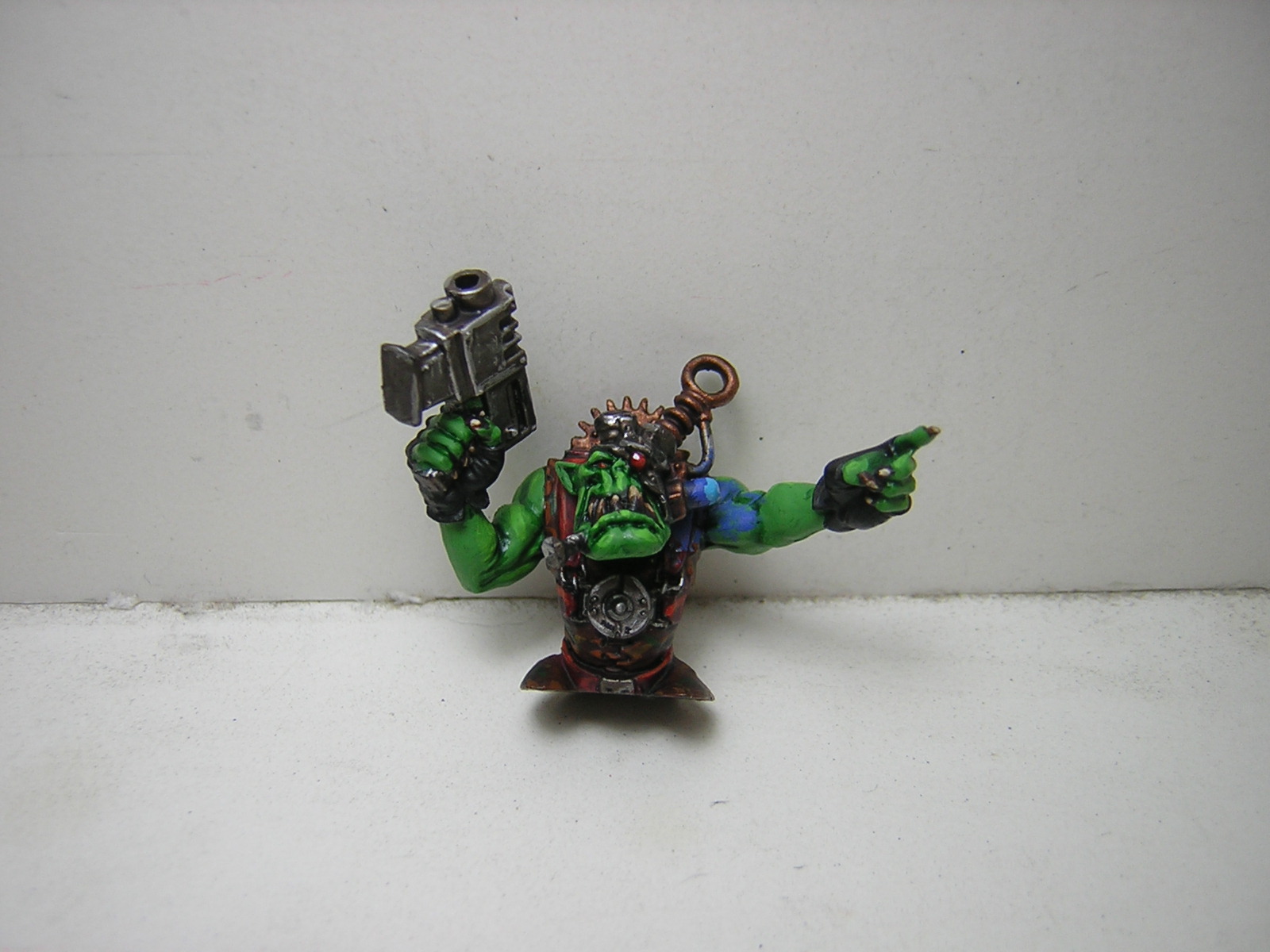 Figurine - HD Wallpaper 