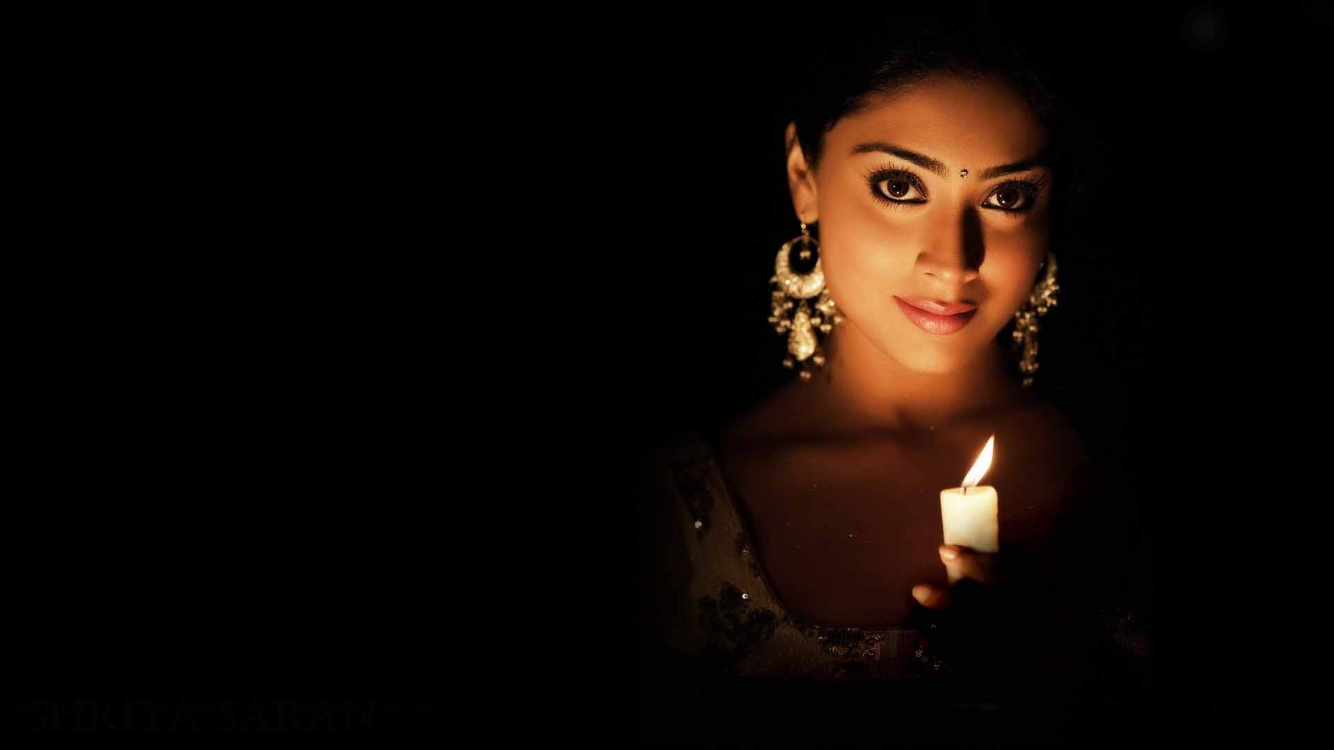 Widescreen Shriya Saran Desktop, Laptop, Mobile, Tablet, - Shriya Saran With Candle - HD Wallpaper 