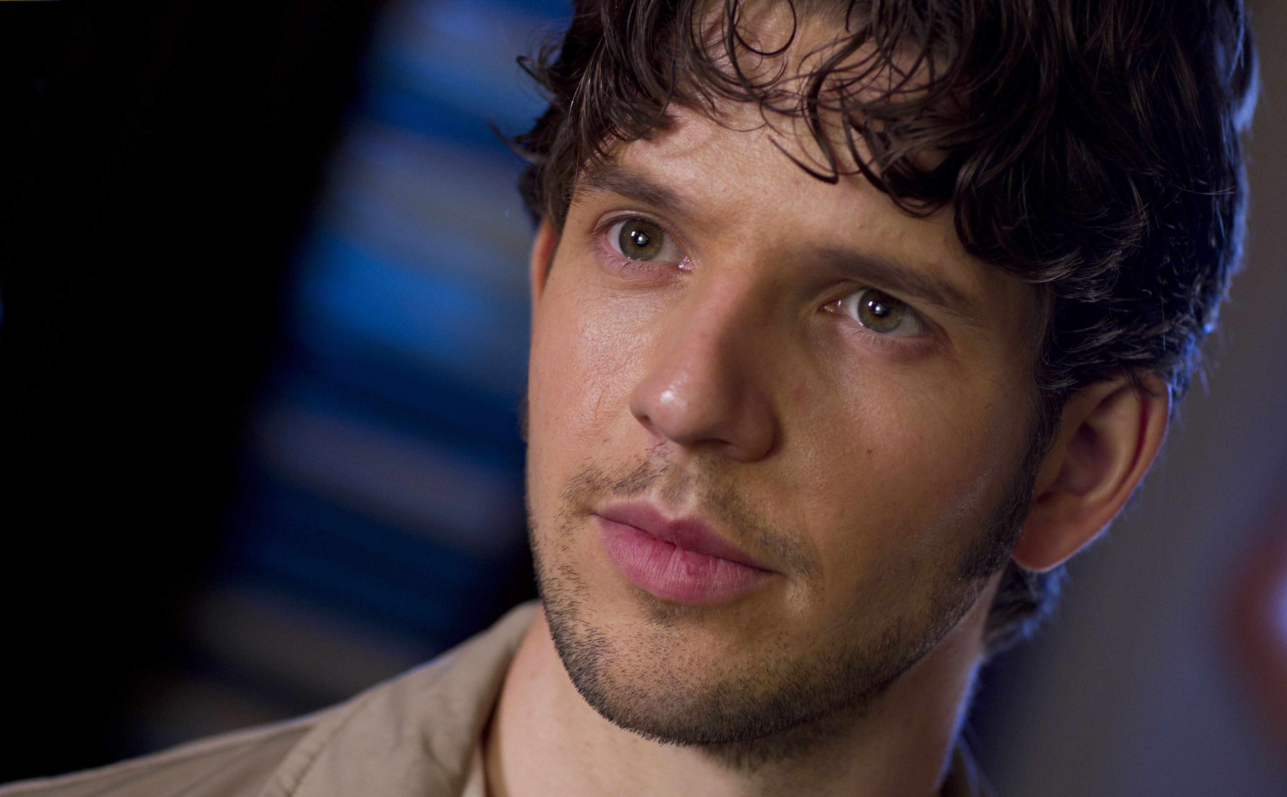 Damien Molony Being Human - HD Wallpaper 