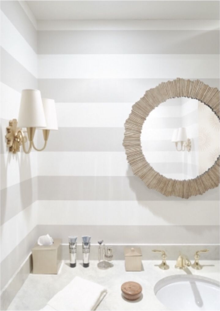 Horizontal Striped Wallpaper Bathrooms - HD Wallpaper 