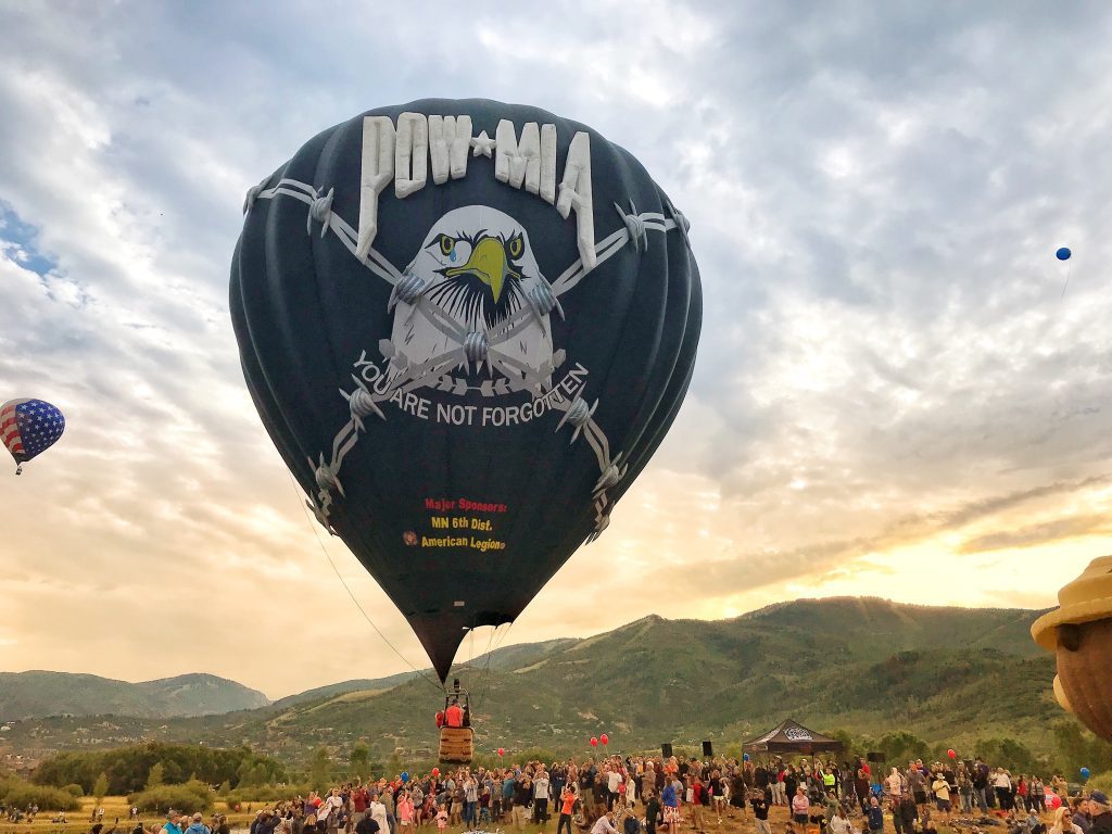 Hot Air Balloon - HD Wallpaper 
