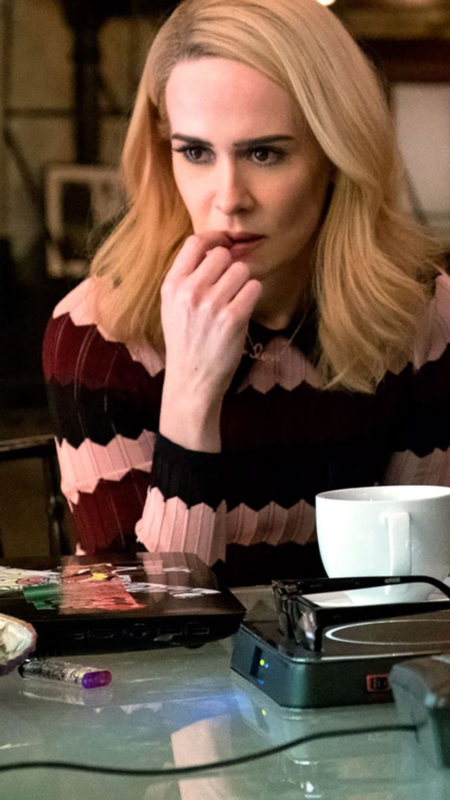 Ocean S 8, Sandra Bullock, Rihanna, Sarah Paulson, - Sarah Paulson Wallpaper Phone - HD Wallpaper 