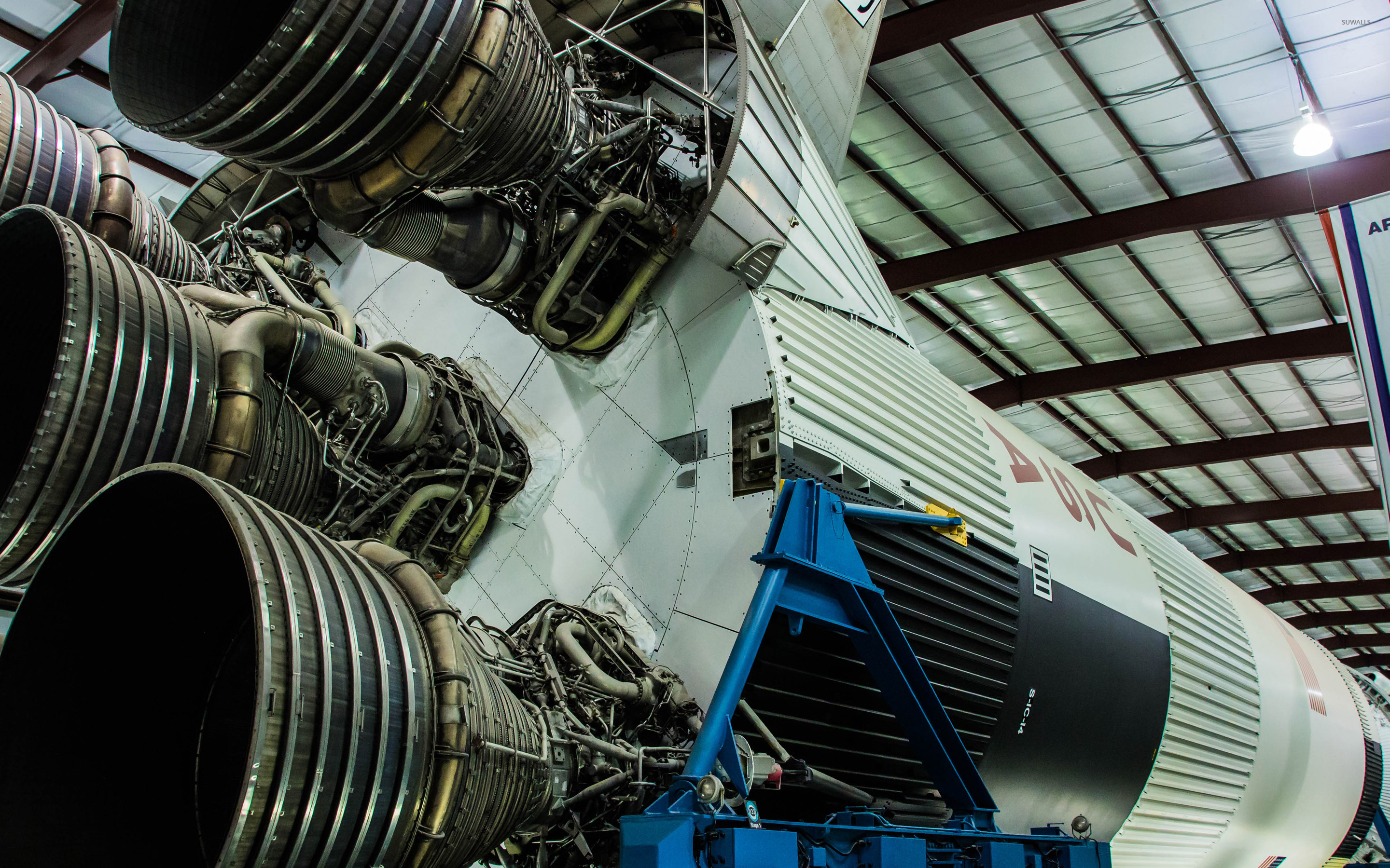 Lyndon B. Johnson Space Center, Apollo Rocket - HD Wallpaper 
