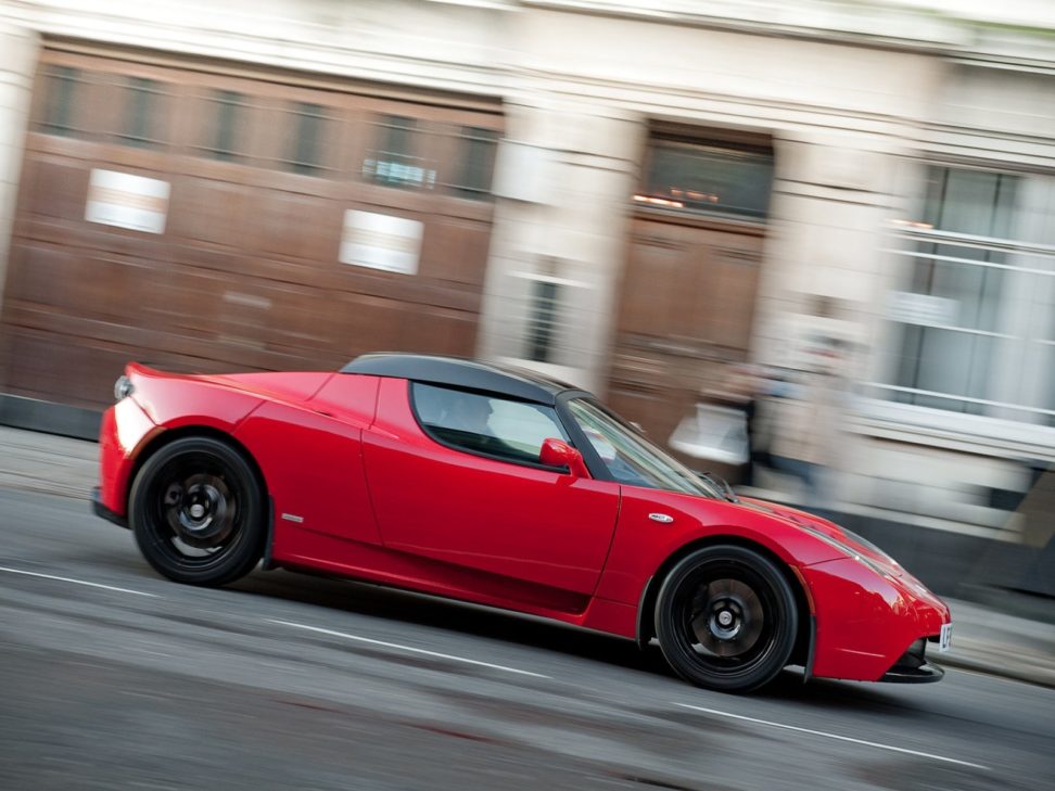 2018 Tesla Roadster - HD Wallpaper 