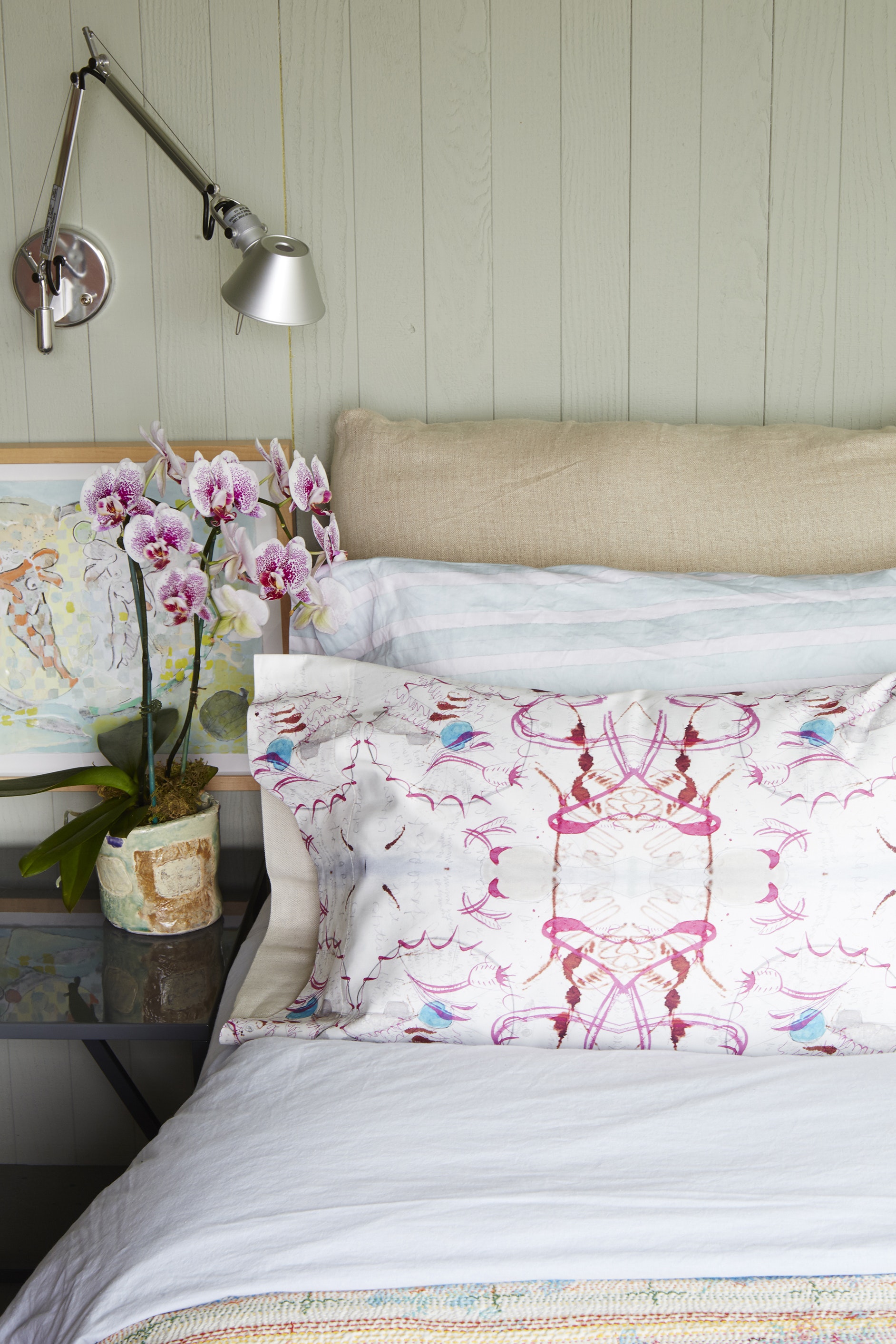 Bed Frame - HD Wallpaper 