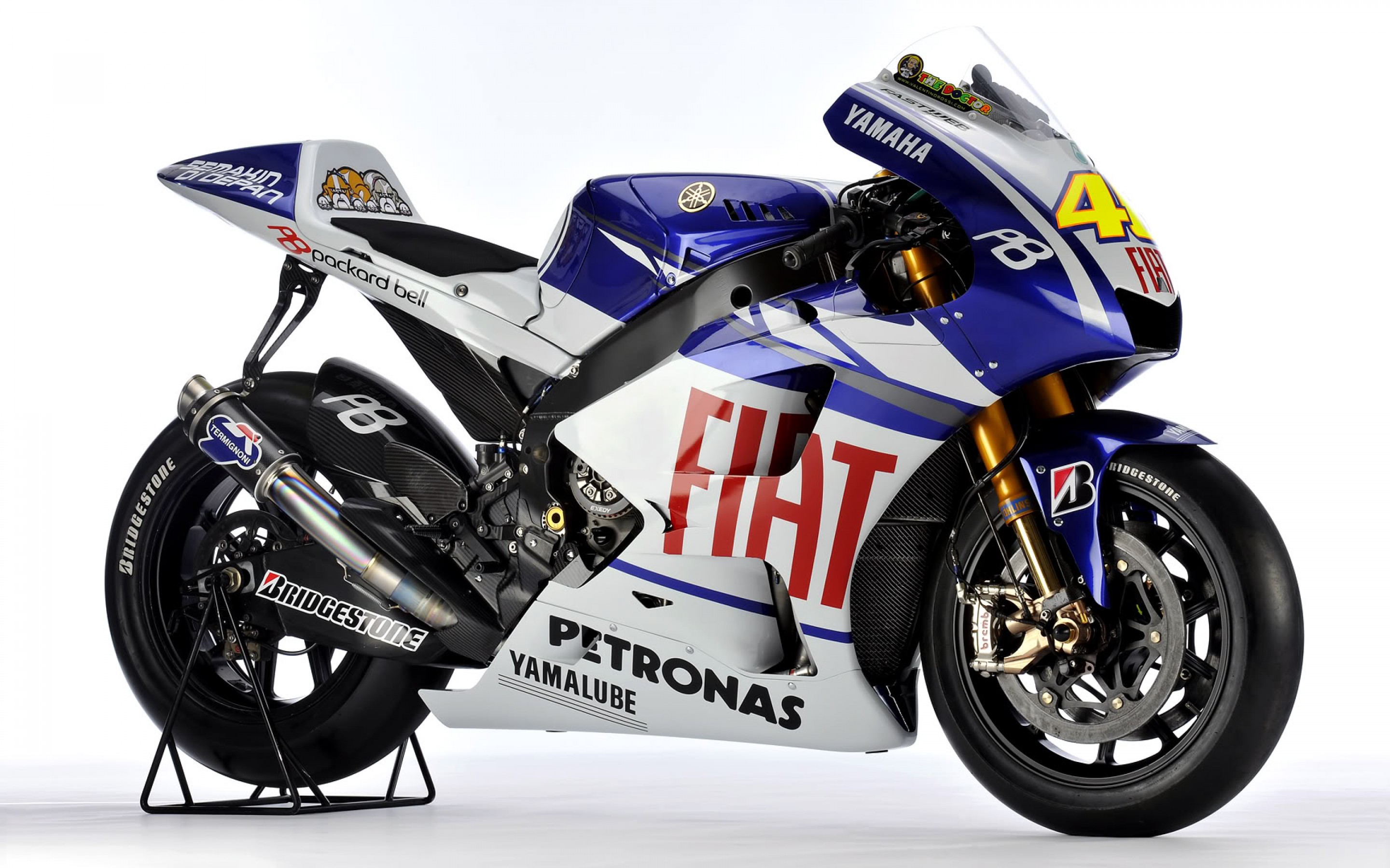 Yamaha Yzr M1 2010 - HD Wallpaper 