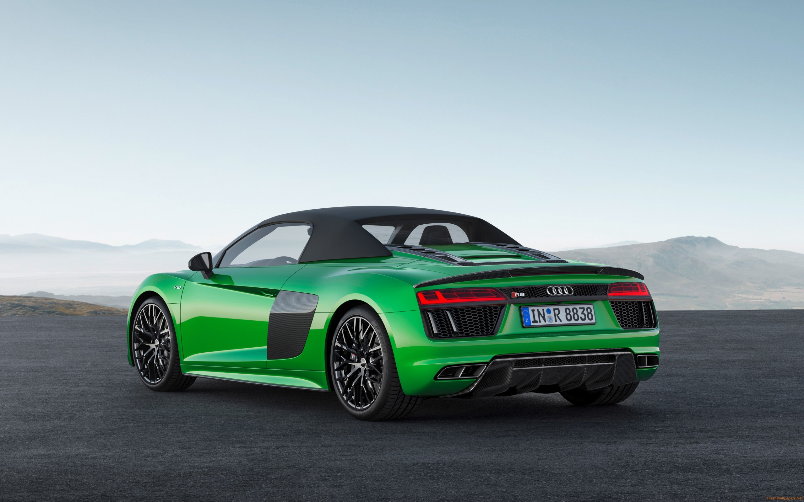 Audi R8 Spyder V10 Plus 2018 - HD Wallpaper 