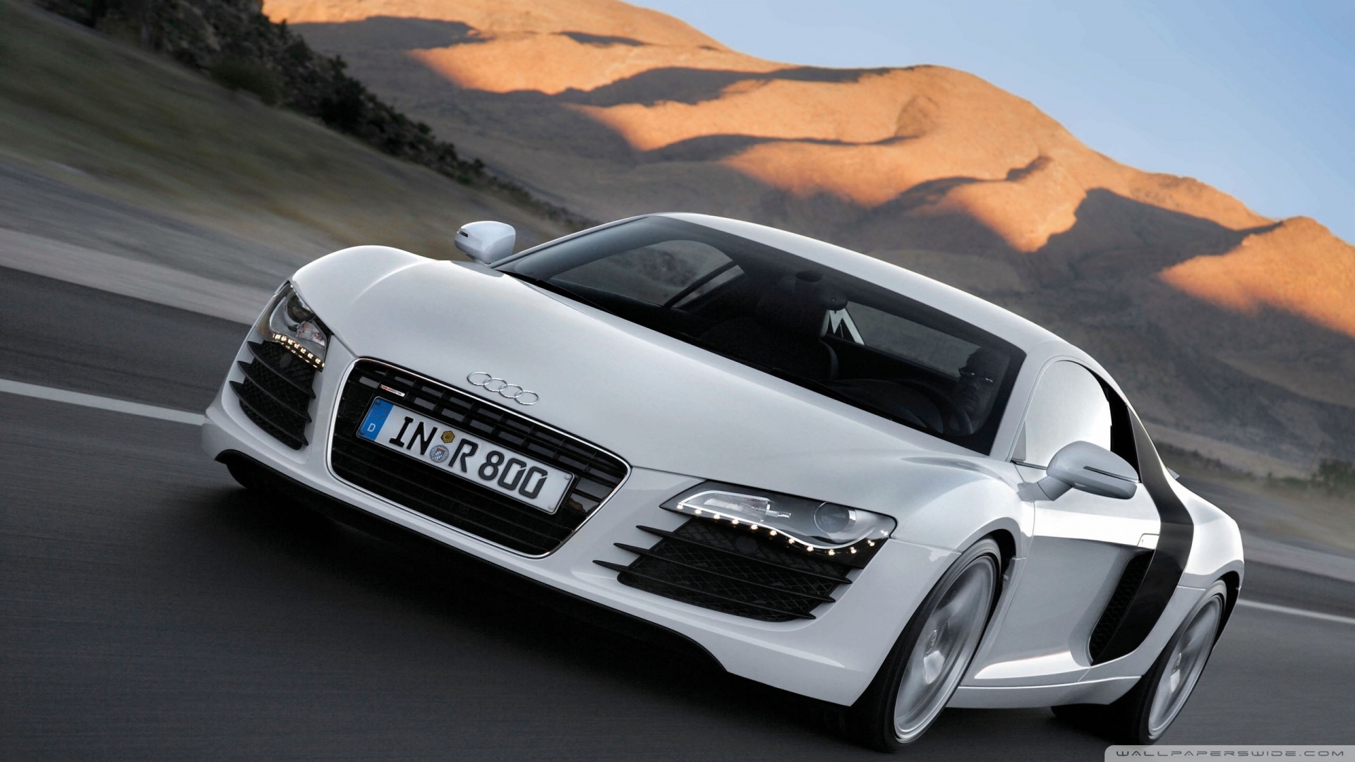 Hd Images Of Audi R8 - HD Wallpaper 