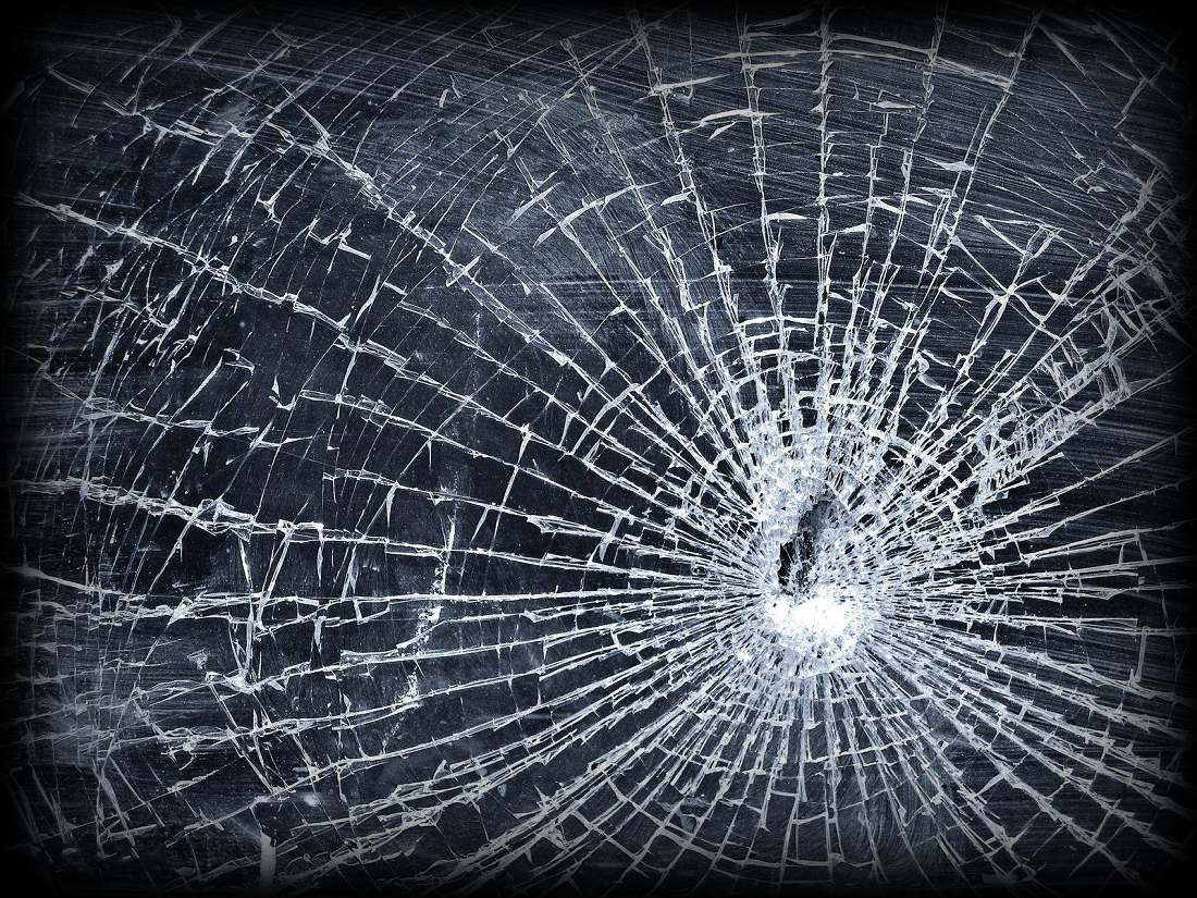 Hockey Puck Broken Glass - HD Wallpaper 