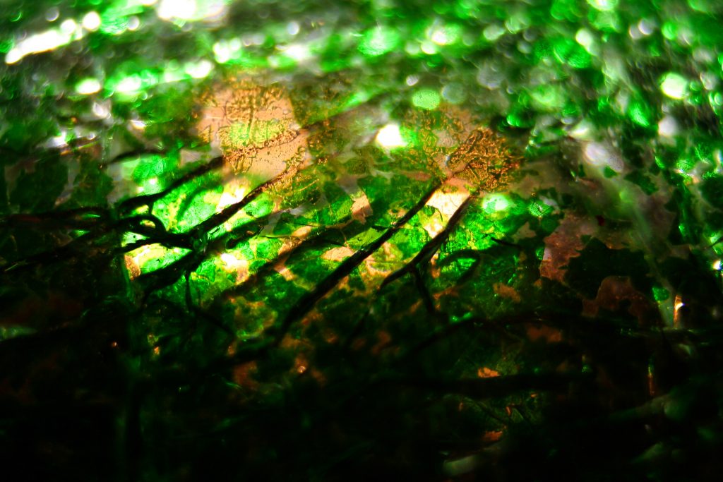 Shattered Glass Did Green - HD Wallpaper 