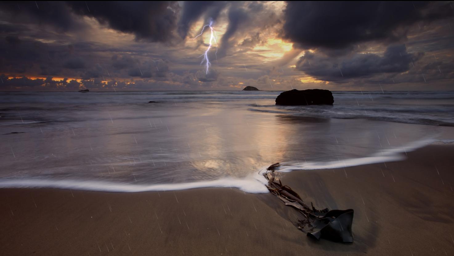 Rain Storm Wallpaper Hd - HD Wallpaper 