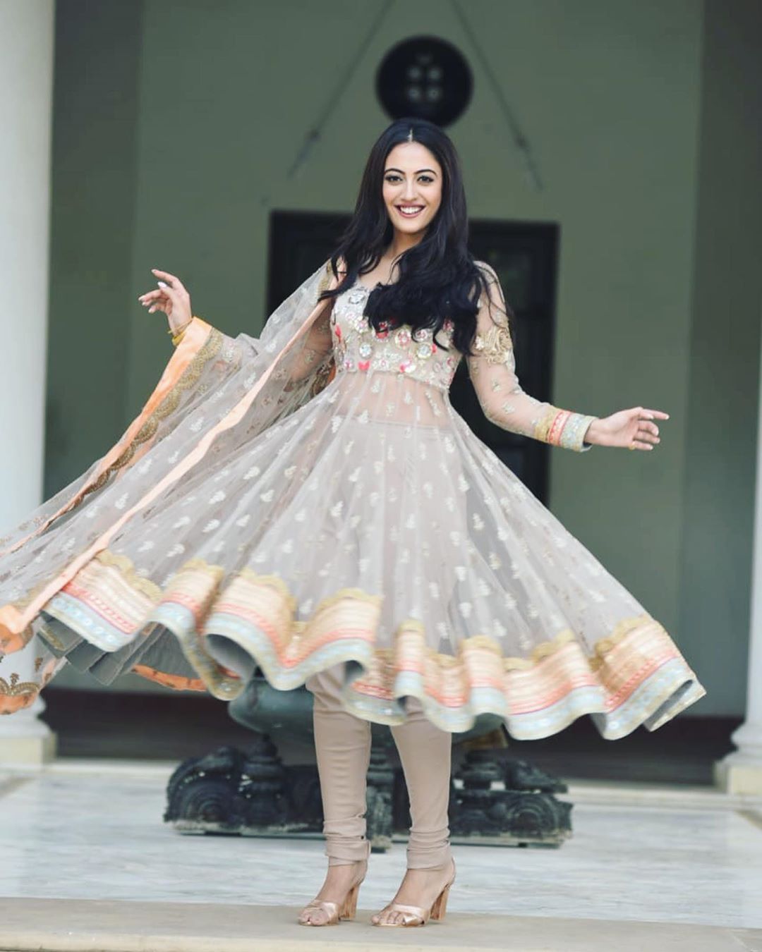 Yeh Jadu Hai Jinn Ka - HD Wallpaper 