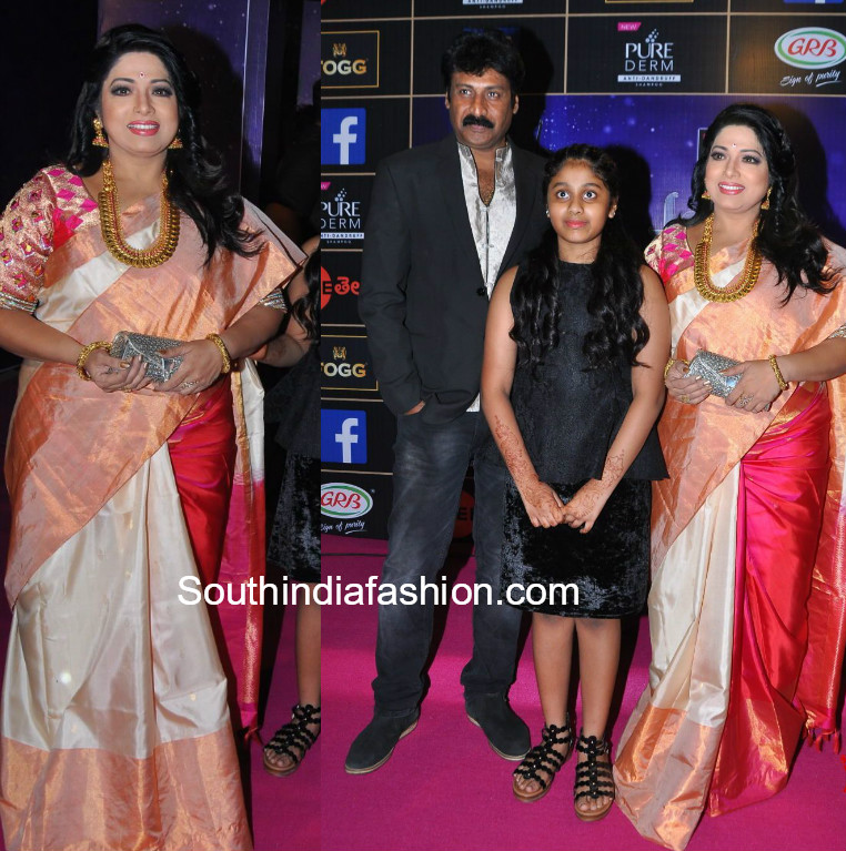 Tv Actress Haritha Family Photos - Tv Actress Haritha Family - HD Wallpaper 