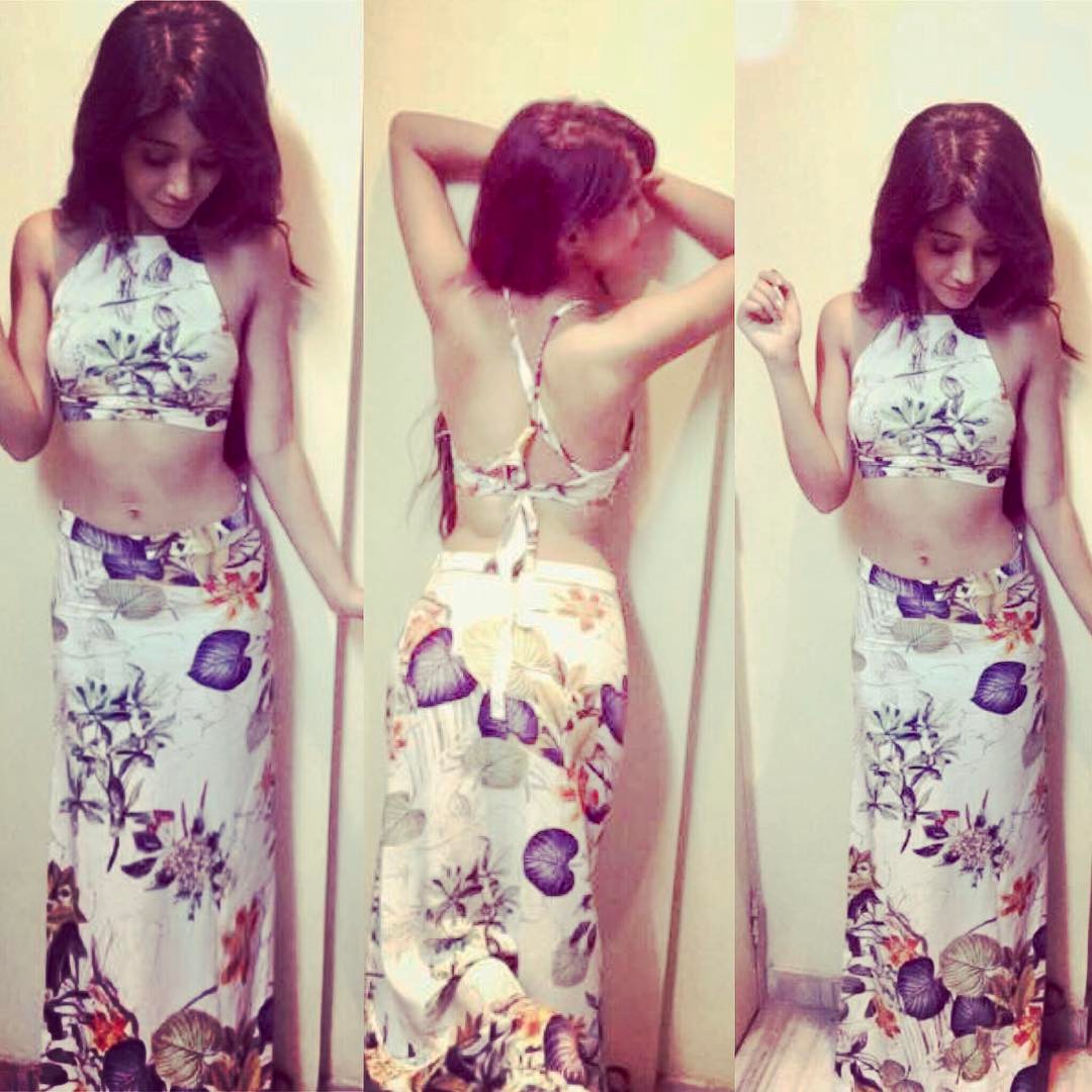 Shivangi Joshi Indian Teenage Actress Hd Wallpapers - Hot Back Of Shivangi Joshi - HD Wallpaper 