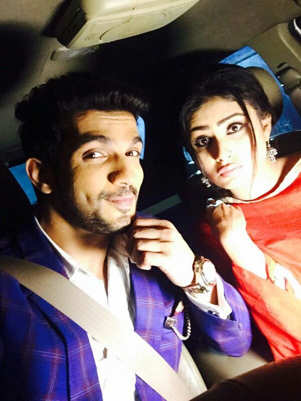 Arjun Bijlani With Mouni - 600x800 Wallpaper Arjun Bijlani With Mouni - 600x800 Wallpaper