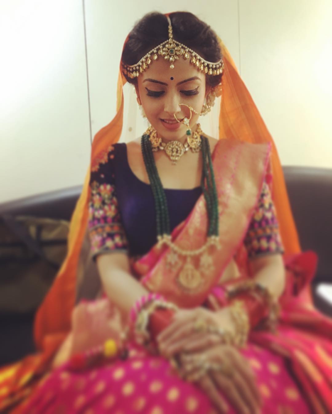 Shrenu Parikh In Bridal Look - HD Wallpaper 
