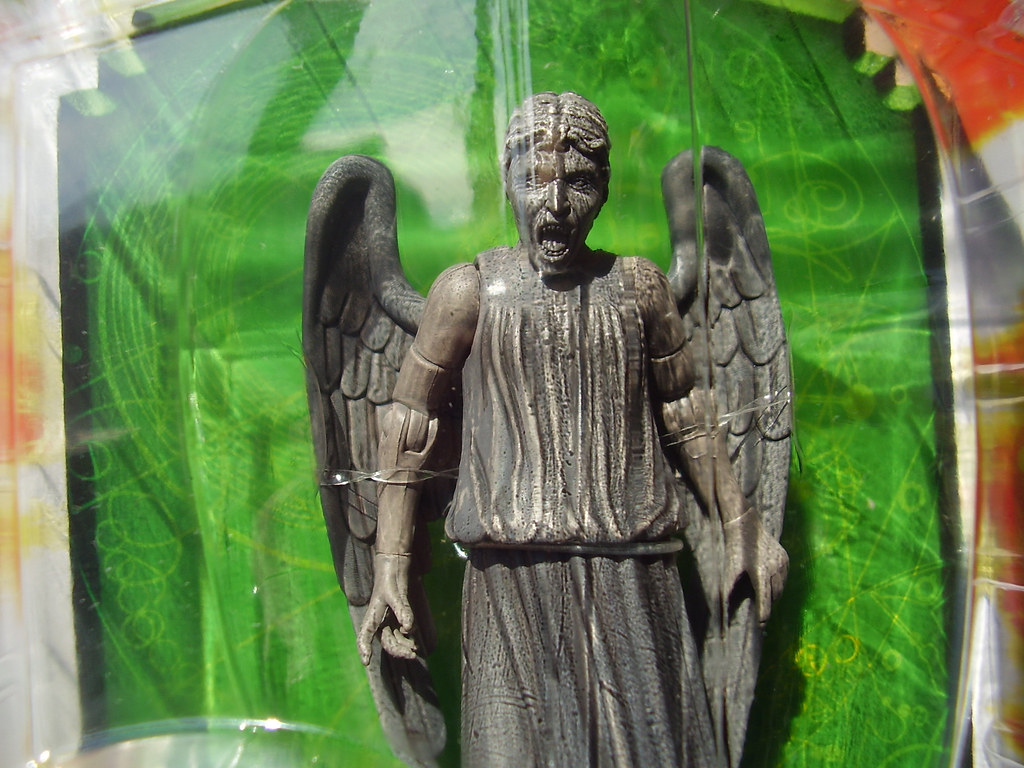 Statue - HD Wallpaper 