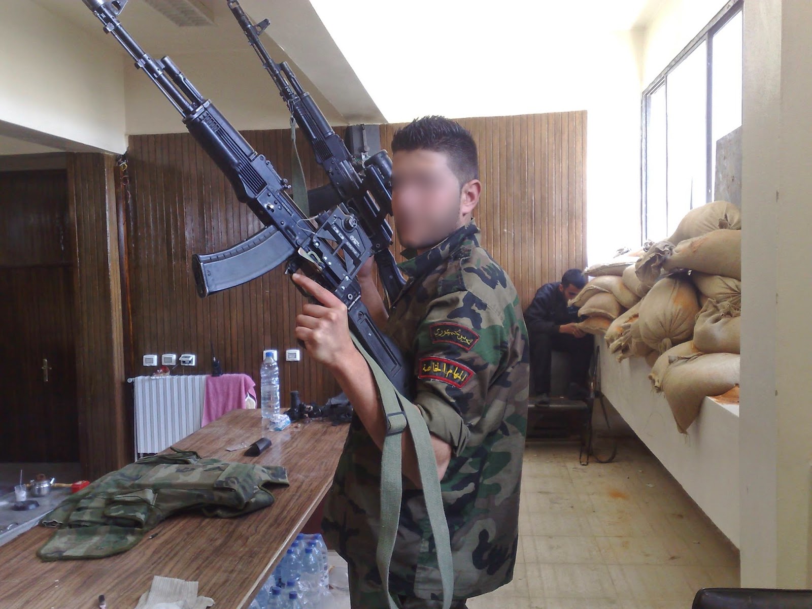 Ak 74 In Syria - HD Wallpaper 