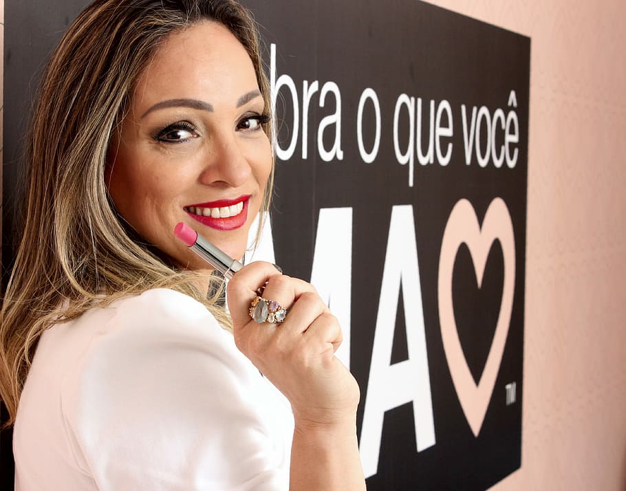 Cosmetico Pessoas - HD Wallpaper 