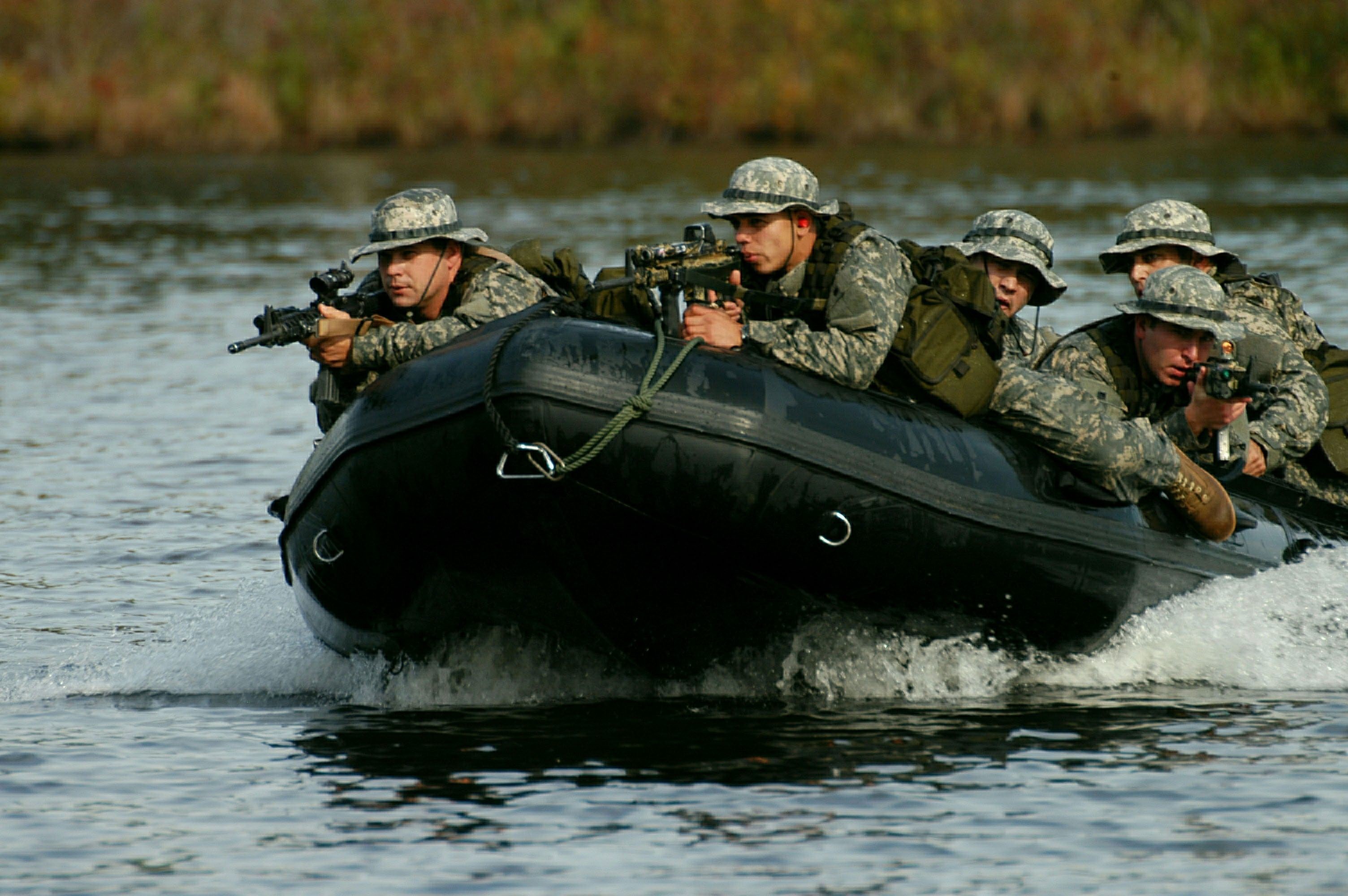 British Army Wallpaper - Us Army Ranger Boat - HD Wallpaper 