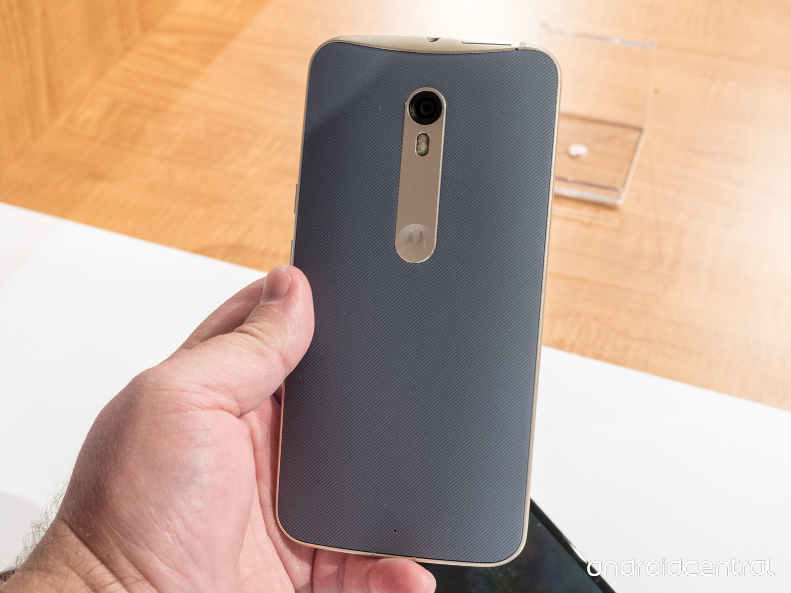 Iphone - HD Wallpaper 