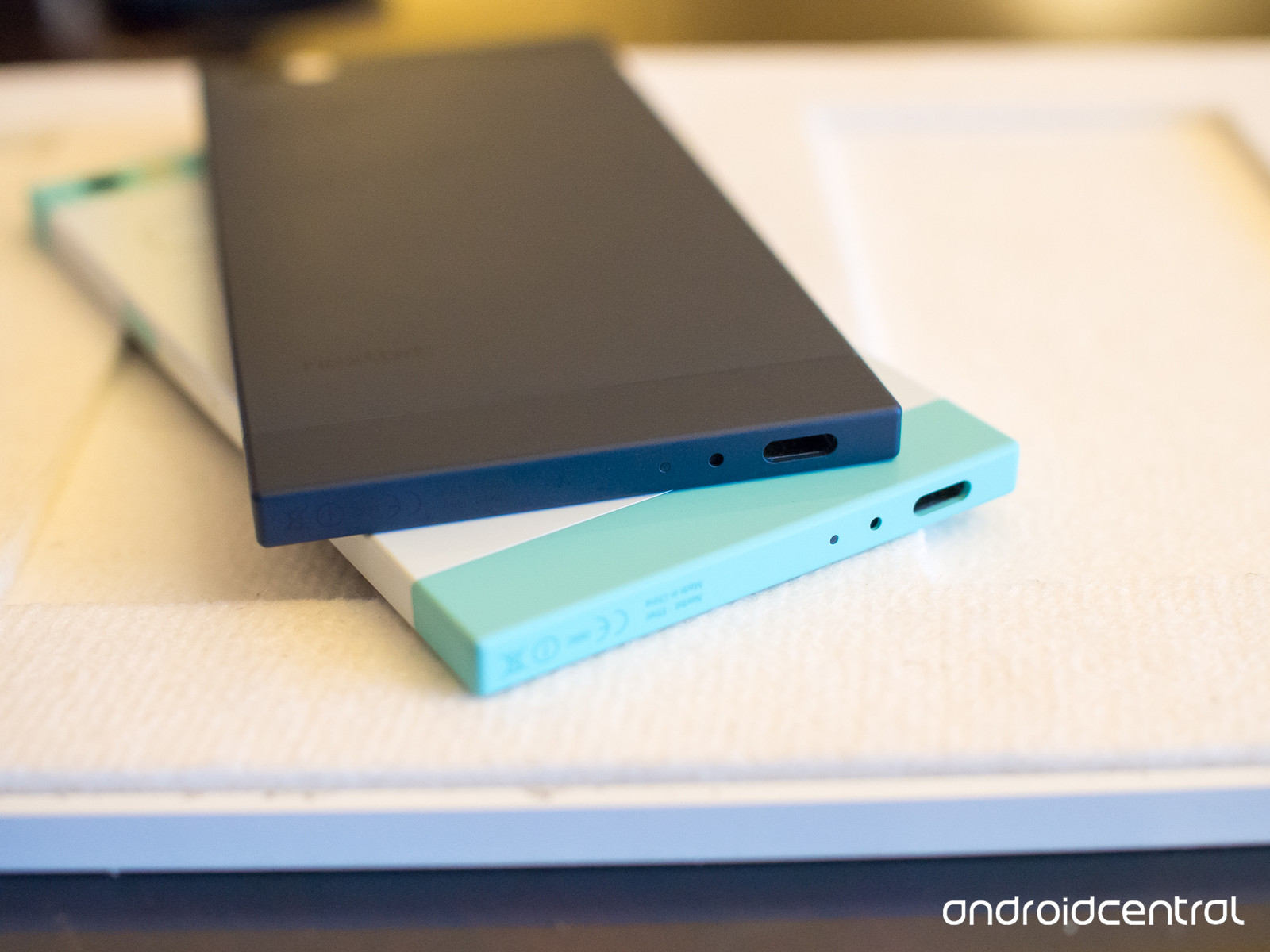 Gadget - HD Wallpaper 