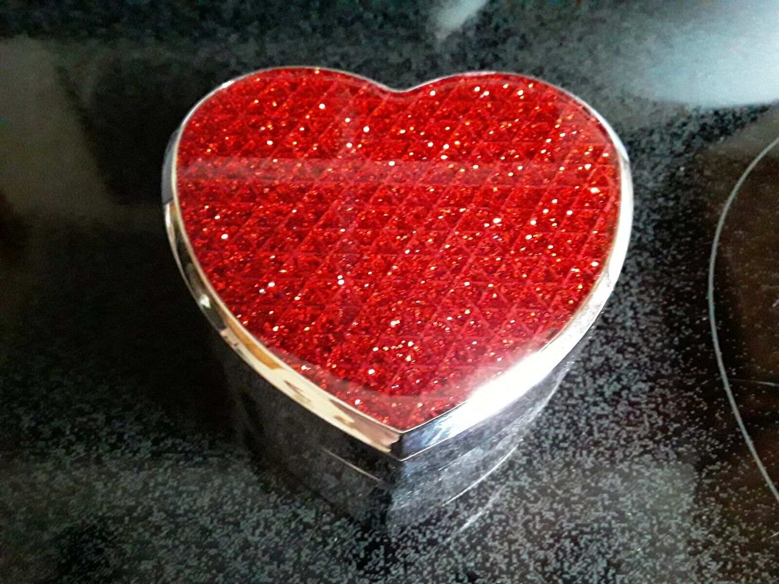 Heart - HD Wallpaper 